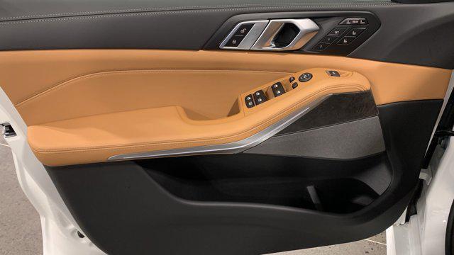 new 2026 BMW X7 car, priced at $98,525