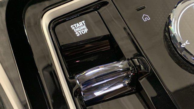 new 2025 BMW 760 car, priced at $134,485