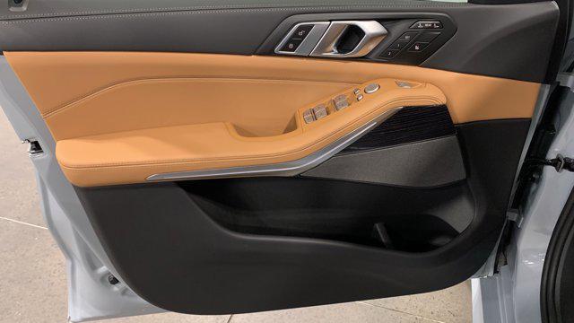 new 2025 BMW X7 car, priced at $96,625
