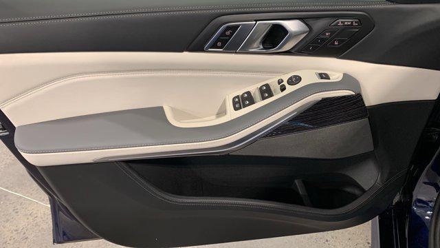 new 2026 BMW X7 car, priced at $124,885