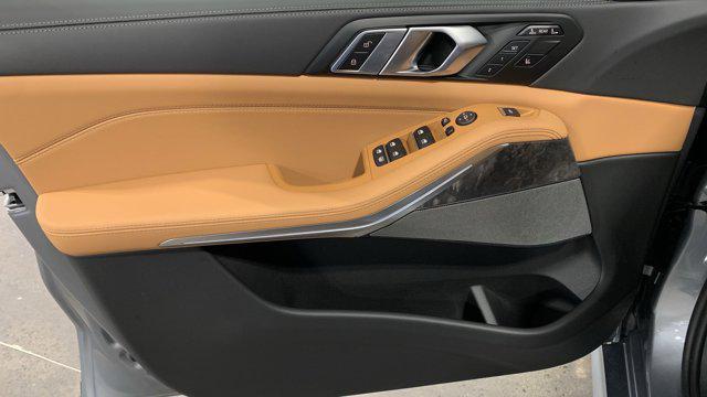 new 2026 BMW X7 car, priced at $97,475