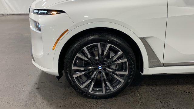 new 2026 BMW X7 car, priced at $93,425