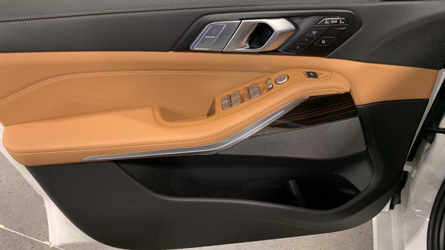 new 2026 BMW X7 car, priced at $93,425