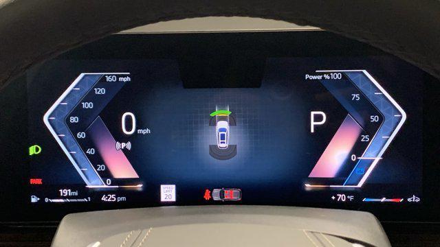 new 2026 BMW X7 car, priced at $93,425