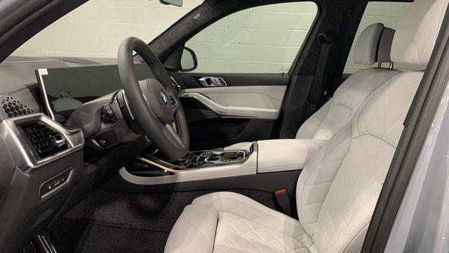 new 2026 BMW X7 car, priced at $97,525
