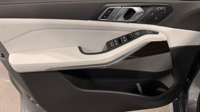 new 2026 BMW X7 car, priced at $94,775