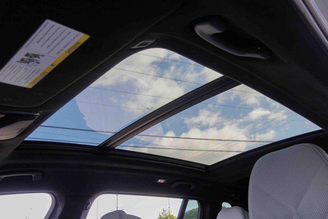 used 2024 BMW X7 car, priced at $72,991