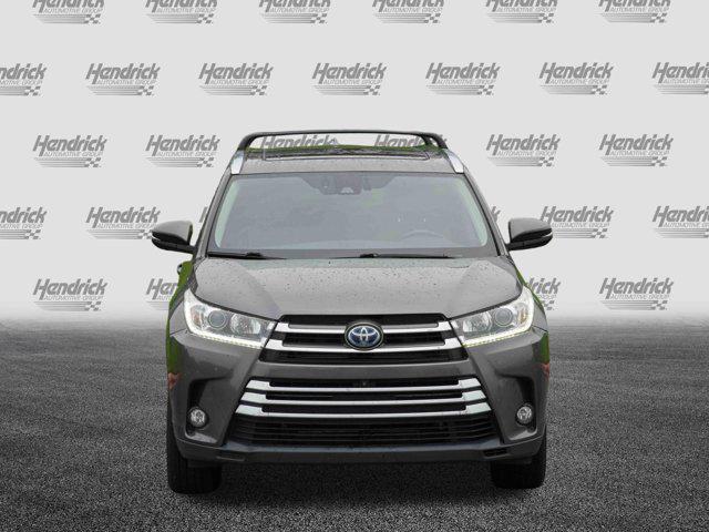 used 2018 Toyota Highlander Hybrid car, priced at $25,991