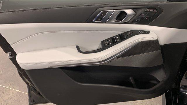 new 2026 BMW X7 car, priced at $96,515