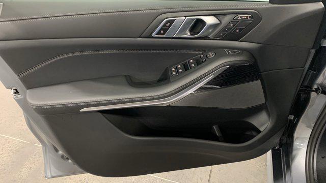 new 2026 BMW X7 car, priced at $119,475