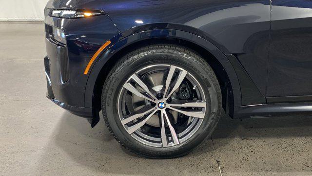 new 2026 BMW X7 car, priced at $102,335