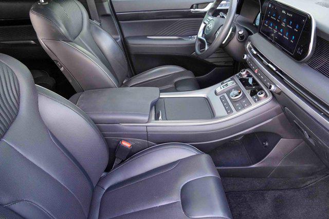 used 2024 Hyundai Palisade car, priced at $39,991