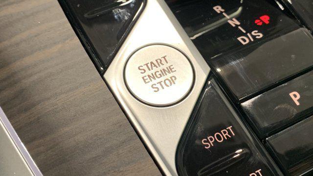 new 2026 BMW X7 car, priced at $96,265