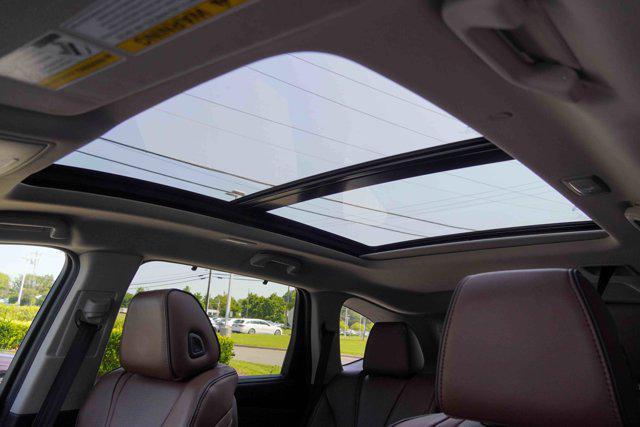 used 2022 Acura MDX car, priced at $43,991