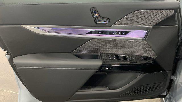 new 2025 BMW i7 car, priced at $115,425