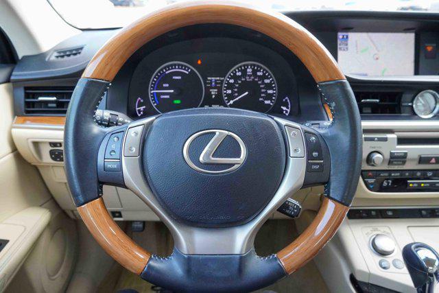 used 2014 Lexus ES 300h car, priced at $18,719