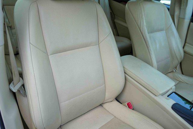 used 2014 Lexus ES 300h car, priced at $18,719
