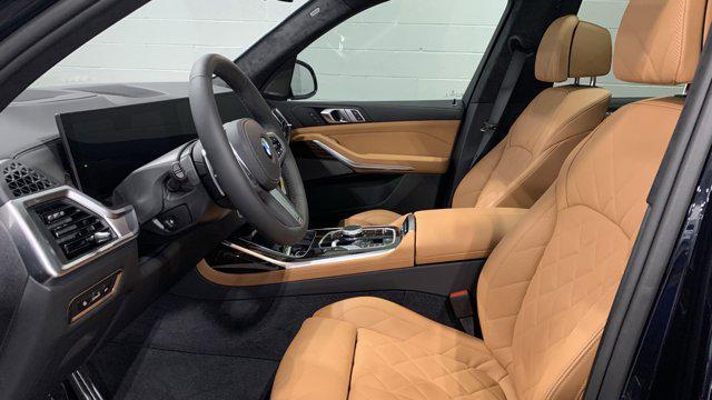 new 2025 BMW X7 car, priced at $91,805