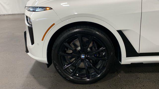 new 2026 BMW X7 car, priced at $127,815