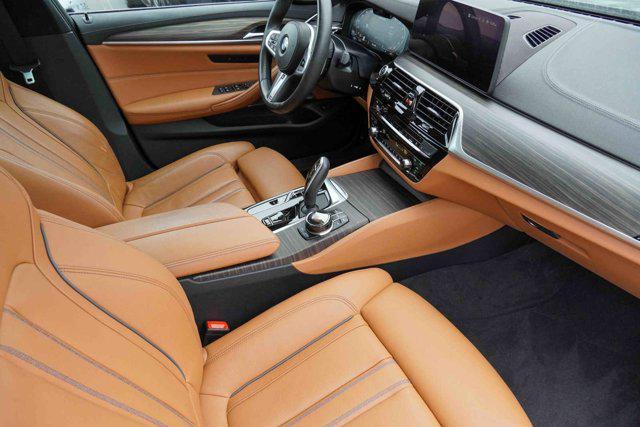 used 2022 BMW M550 car, priced at $60,319