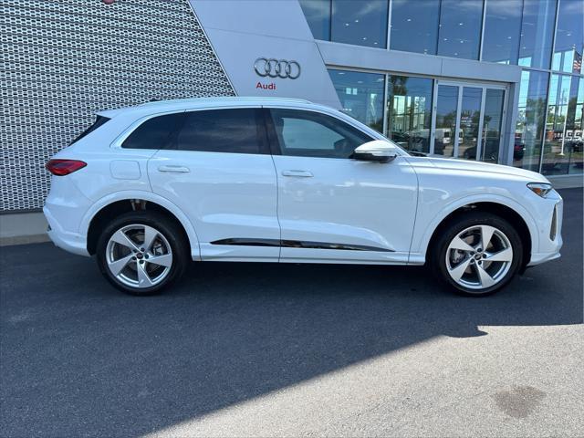 new 2025 Audi Q5 car, priced at $61,430