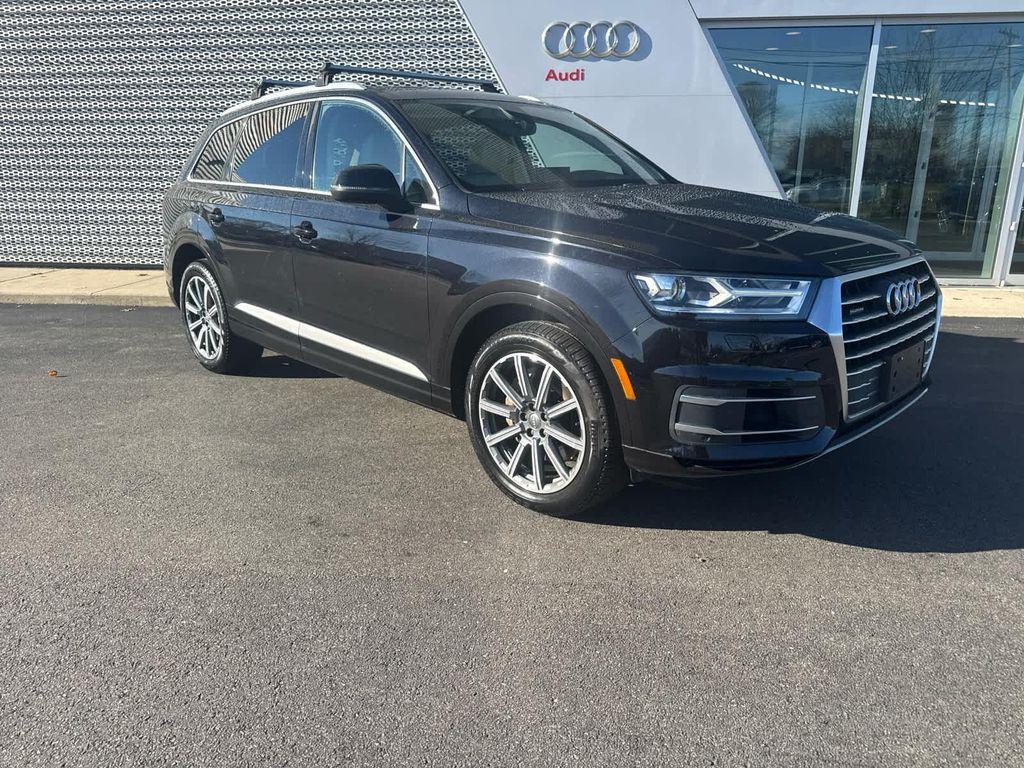 used 2019 Audi Q7 car, priced at $23,575