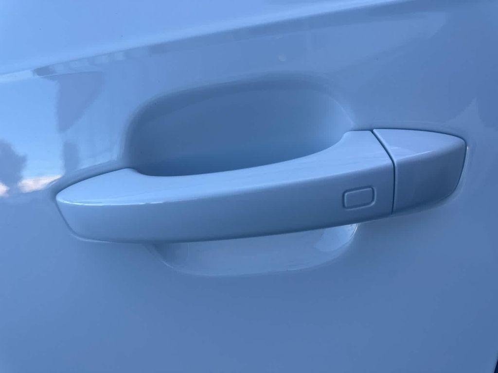 new 2026 Audi Q7 car, priced at $78,445