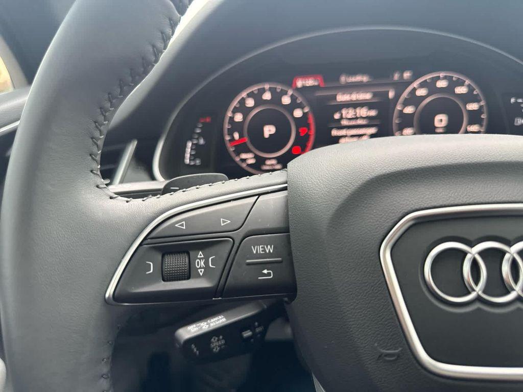 used 2019 Audi Q7 car, priced at $29,575