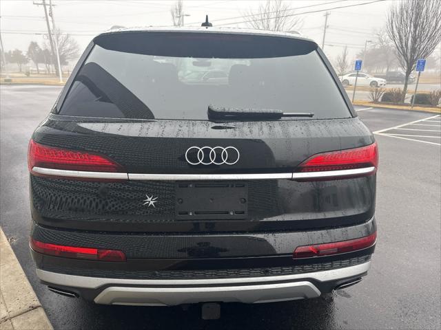 new 2025 Audi Q7 car, priced at $75,800