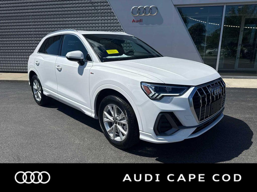 new 2025 Audi Q3 car, priced at $46,645