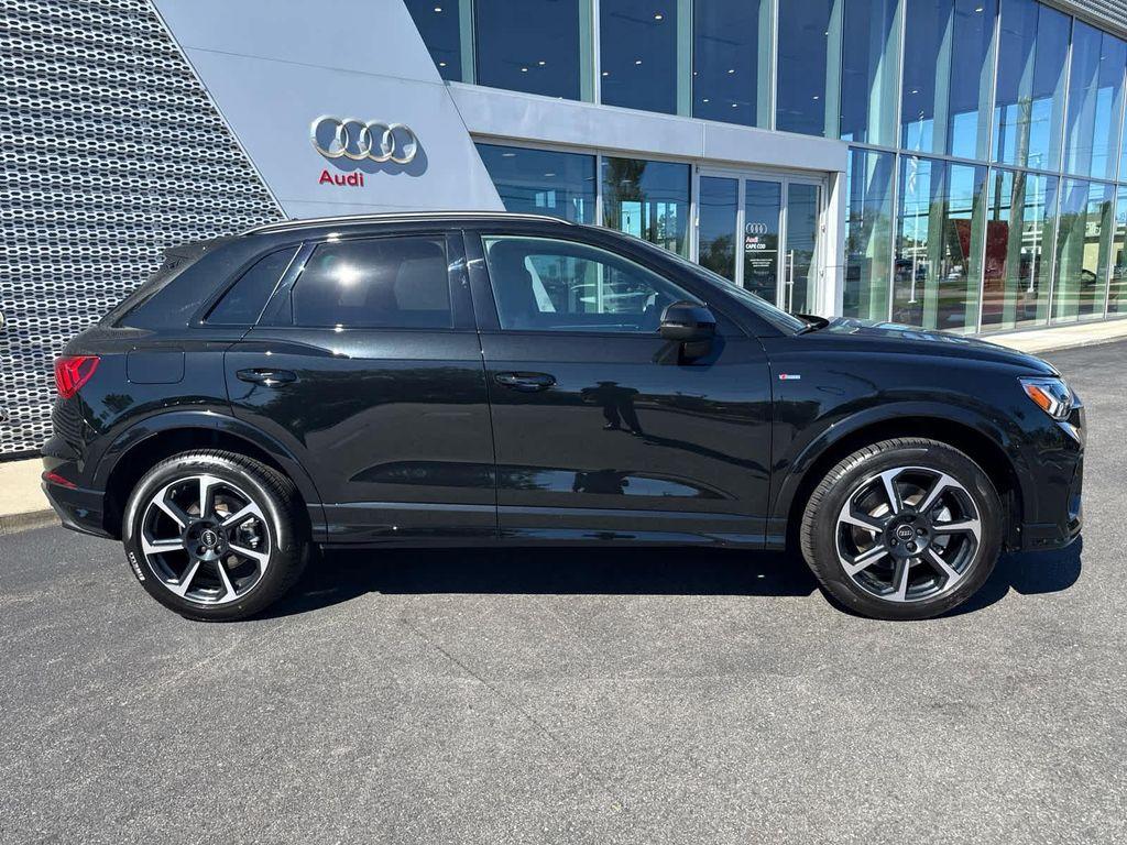 new 2025 Audi Q3 car, priced at $47,240