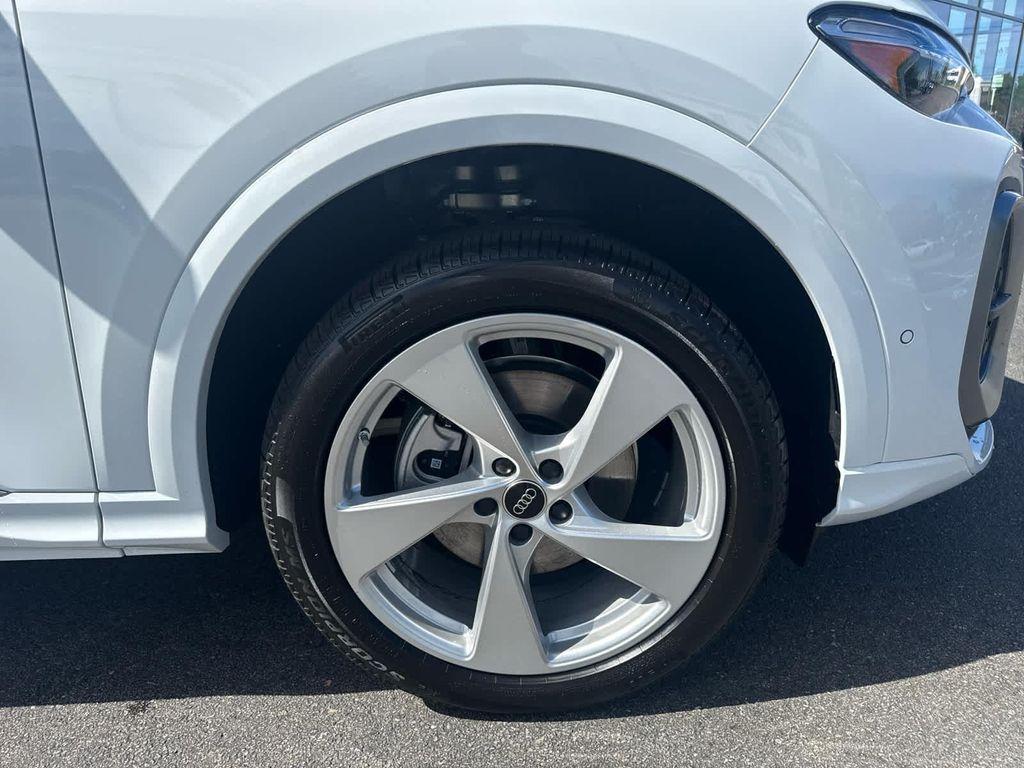 new 2025 Audi Q5 car, priced at $63,855