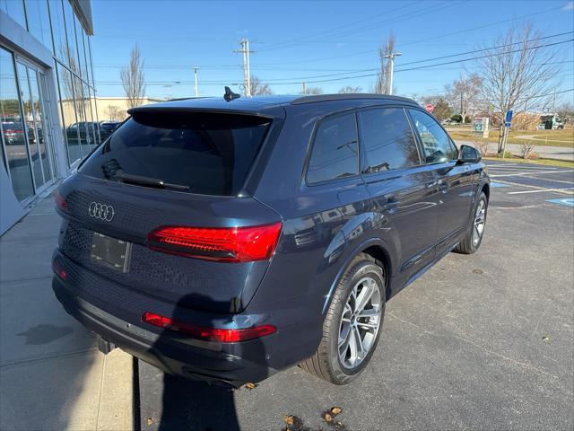 new 2025 Audi Q7 car, priced at $71,580