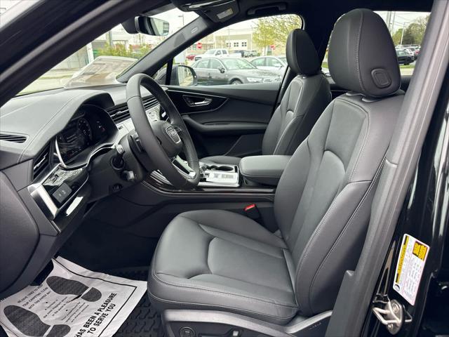 new 2025 Audi Q7 car, priced at $73,335