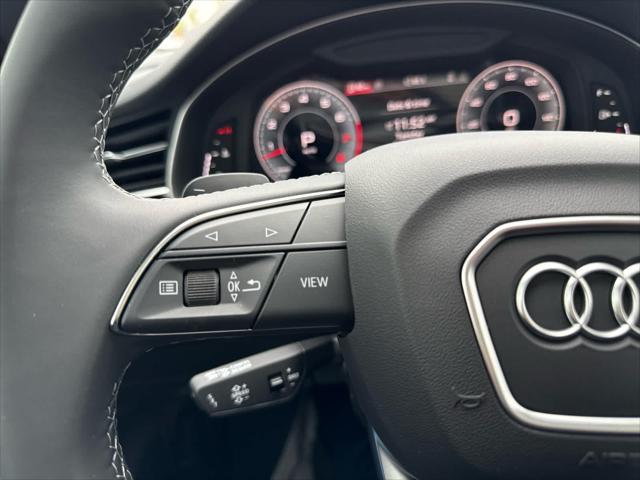 new 2025 Audi Q7 car, priced at $73,335