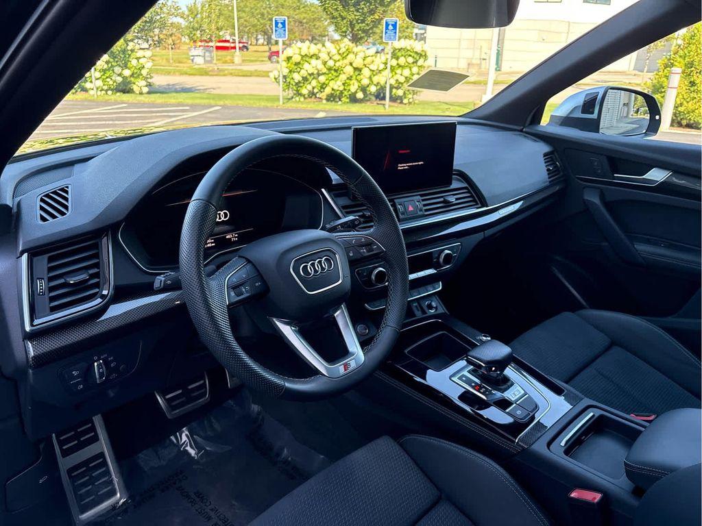 used 2022 Audi SQ5 car, priced at $38,575
