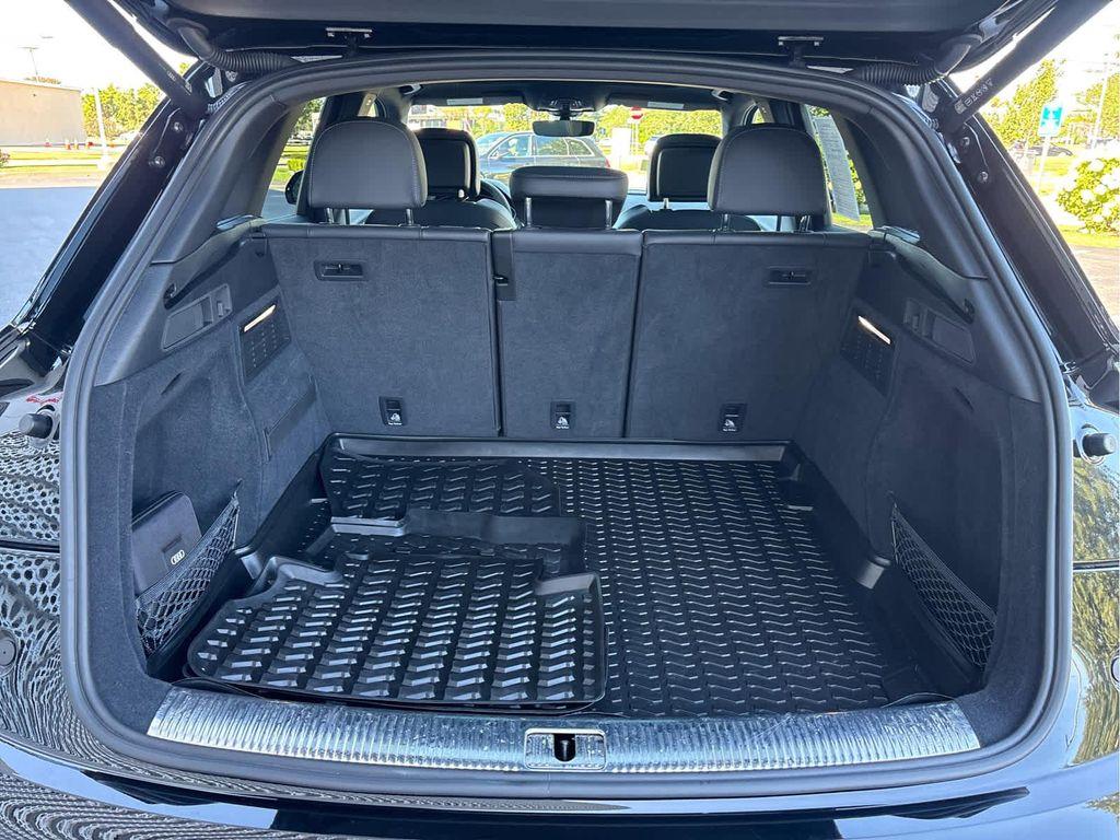 used 2022 Audi SQ5 car, priced at $38,575