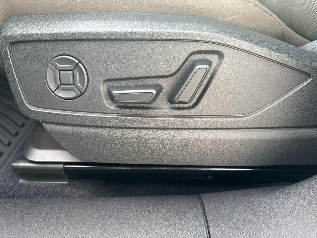 new 2025 Audi Q5 car, priced at $62,080