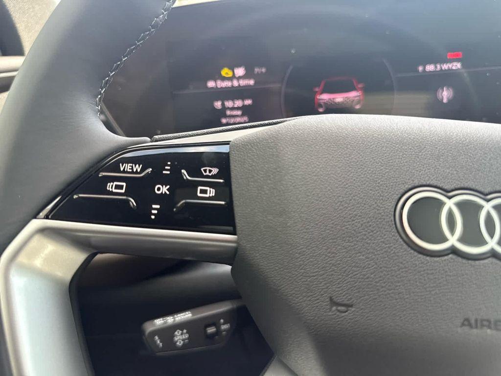 new 2025 Audi Q5 car, priced at $62,080