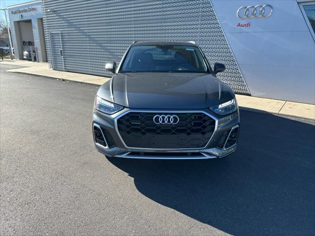 new 2025 Audi Q5 car, priced at $67,615