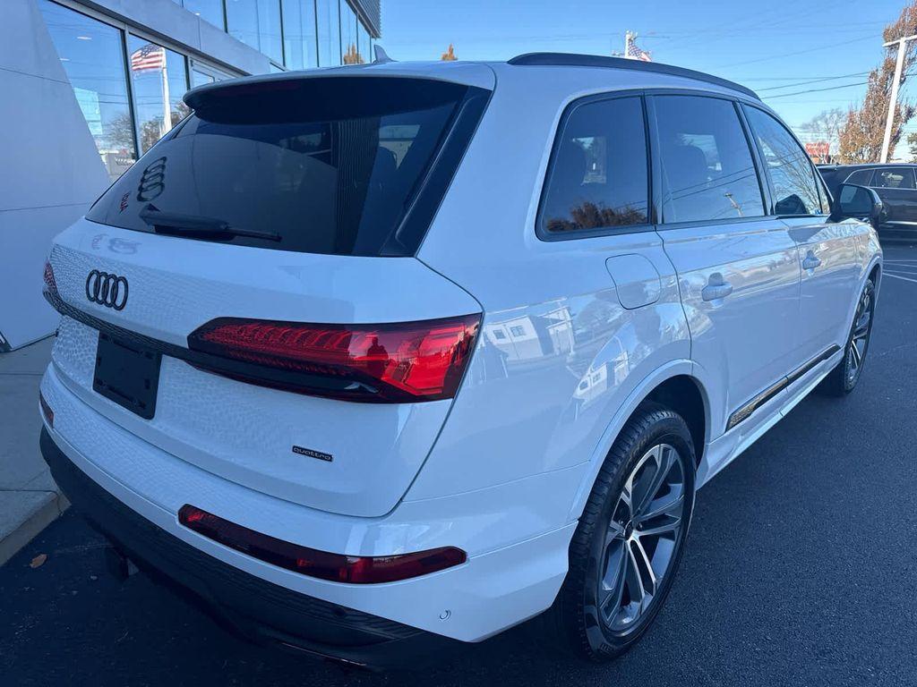new 2026 Audi Q7 car, priced at $67,895