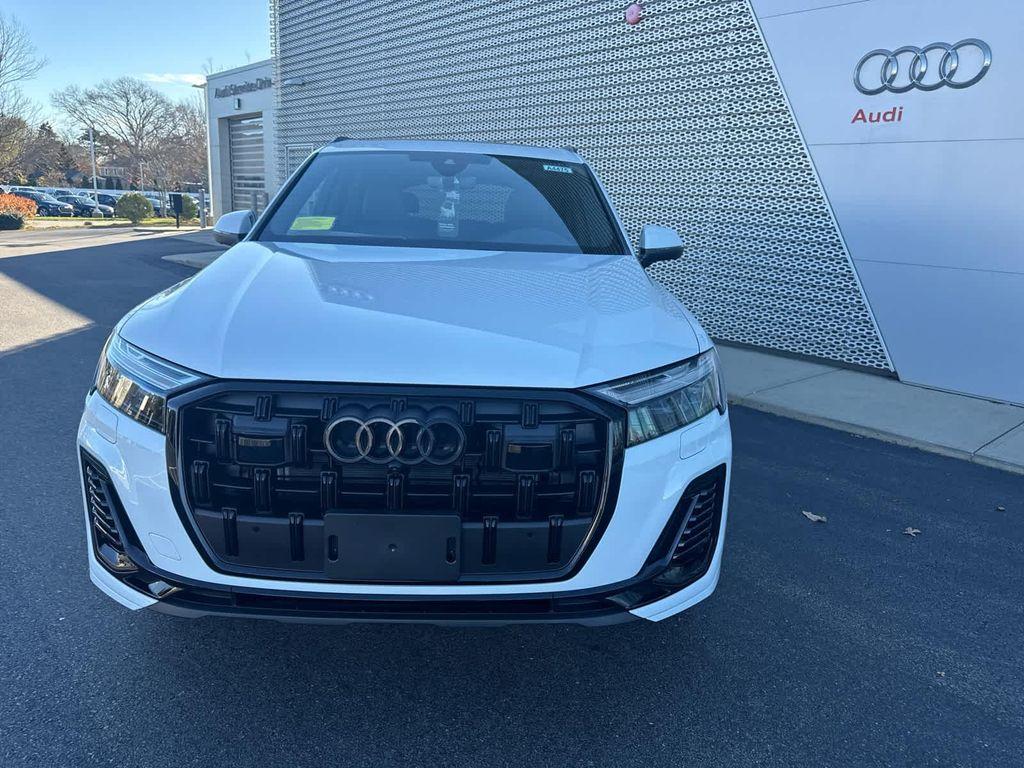 new 2026 Audi Q7 car, priced at $67,895