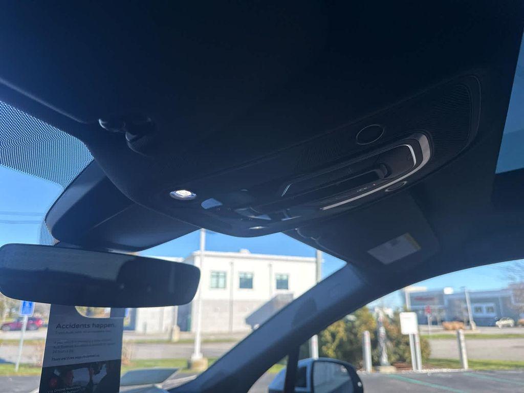 new 2026 Audi Q7 car, priced at $67,895