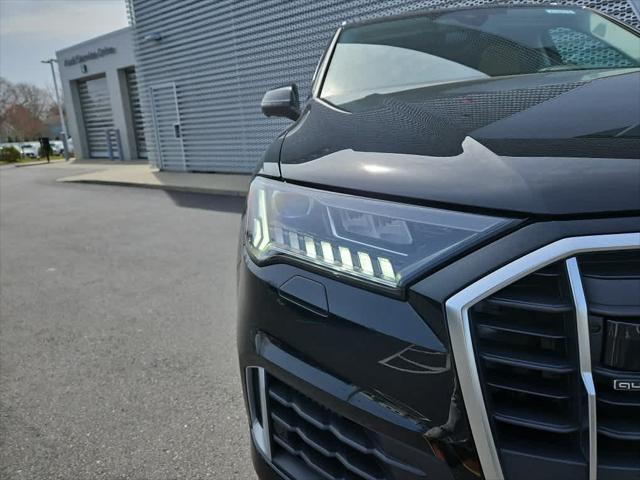new 2024 Audi Q7 car, priced at $76,355
