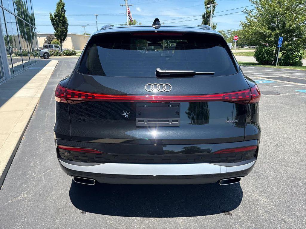 new 2025 Audi Q5 car, priced at $61,105