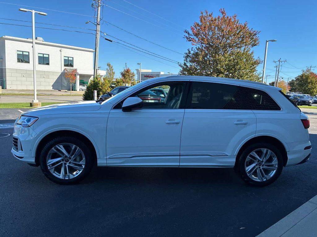 used 2022 Audi Q7 car, priced at $33,375