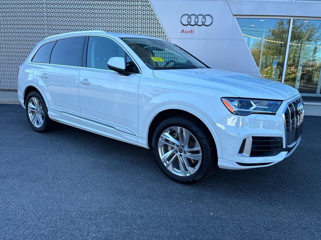 used 2022 Audi Q7 car, priced at $33,375