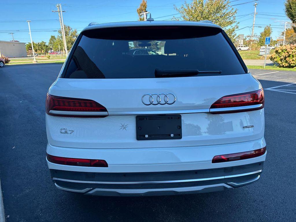 used 2022 Audi Q7 car, priced at $33,375