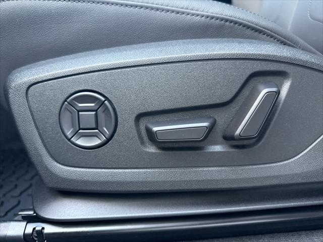 new 2025 Audi Q3 car, priced at $44,190