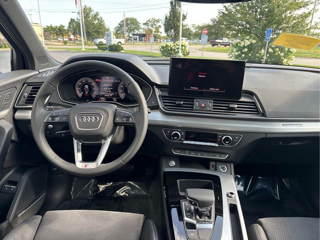 used 2024 Audi Q5 car, priced at $50,275